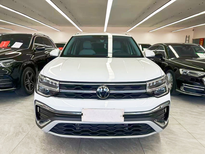 Volkswagen Tharu 2026 #2 Volkswagen Tharu 2026 car image #2