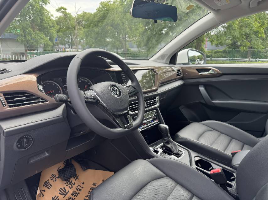 Volkswagen Tharu 2021 #5 Volkswagen Tharu 2021 car image #5
