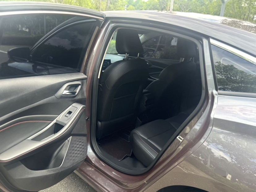MG 5 2022 immagine di auto #5