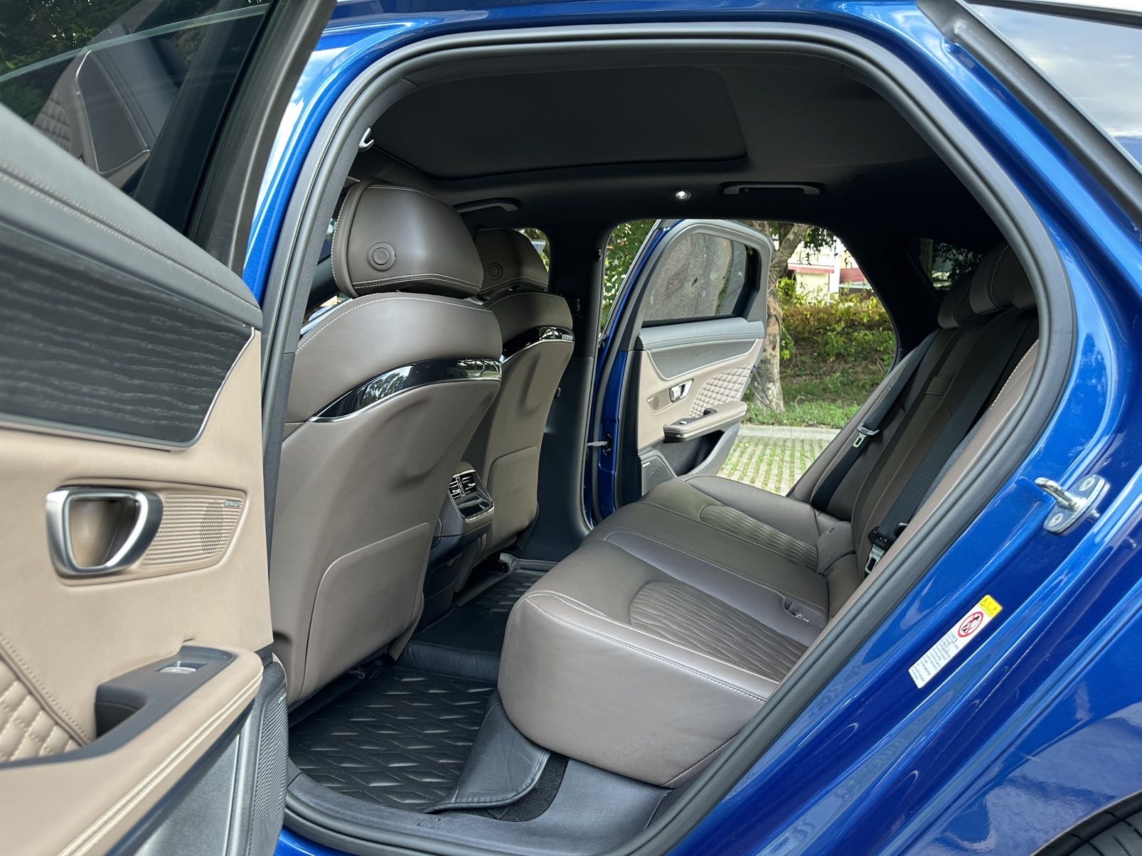 BYD Han 2022 #12 BYD Han 2022 car image #12