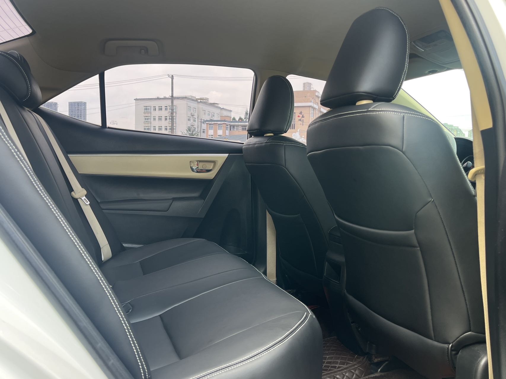 Toyota Corolla 2017 #13 Toyota Corolla 2017 car image #13