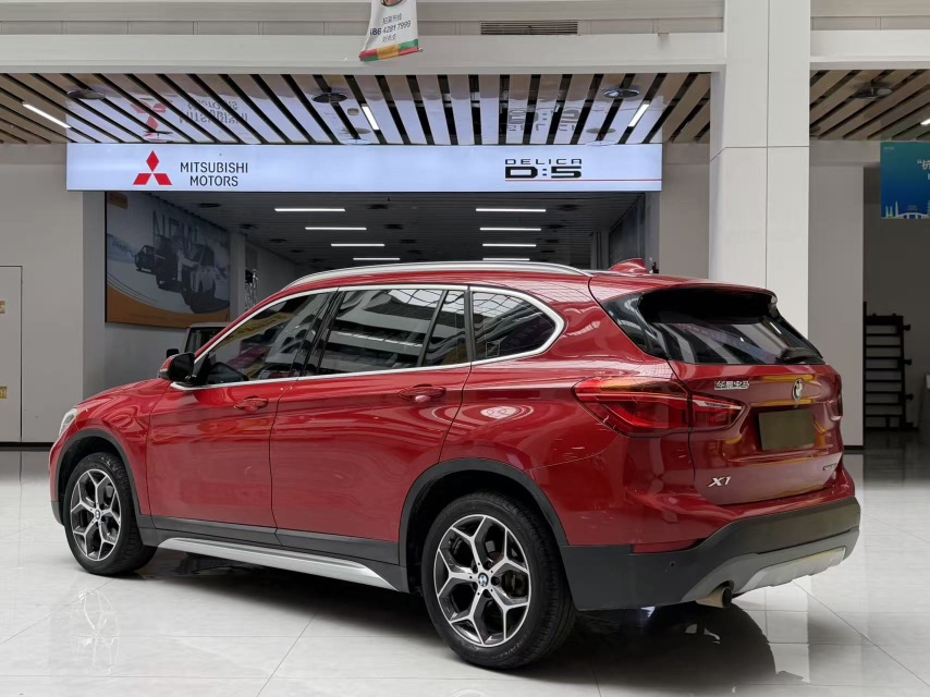 BMW X1 2018 #4 BMW X1 2018 car image #4