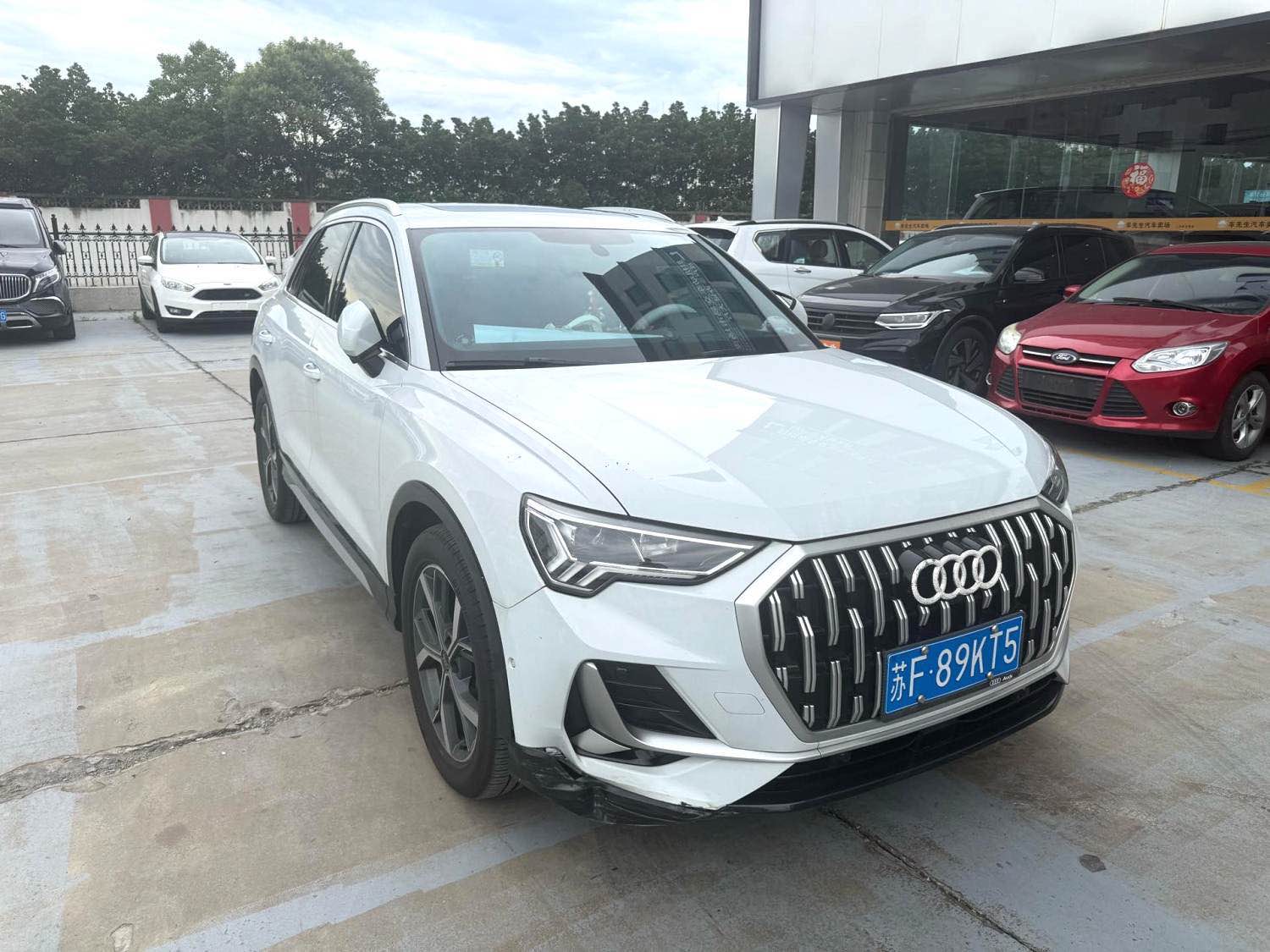 Audi Q3 2024 immagine di auto #2