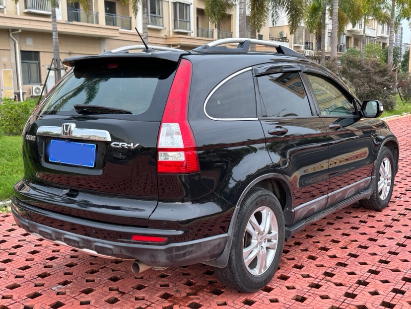 Honda CR-V 2010 #4 Honda CR-V 2010 car image #4
