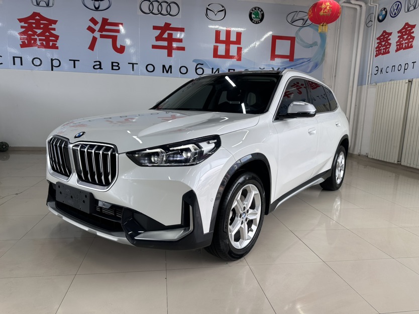 BMW X1 2023 BMW X1 2023 car image