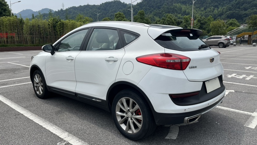 GEELY Emgrand GS 2019 #4 GEELY Emgrand GS 2019 car image #4