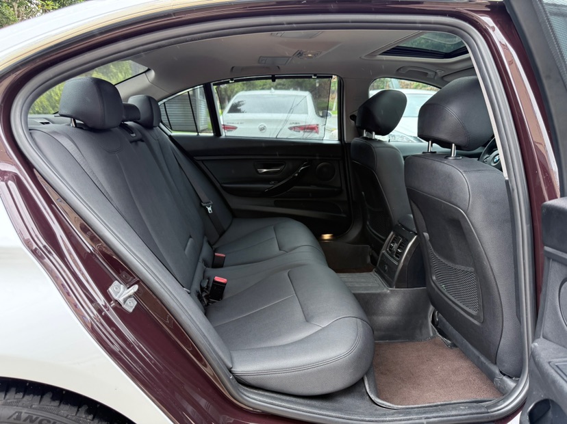 BMW 3 Series 2017 #10 BMW 3 Series 2017 car image #10