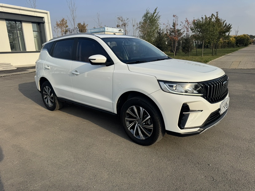 GEELY Vision X6 2023 car image #3