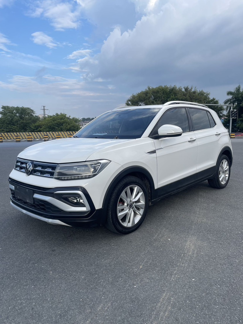 Volkswagen T-Cross 2021 #3 Volkswagen T-Cross 2021 car image #3