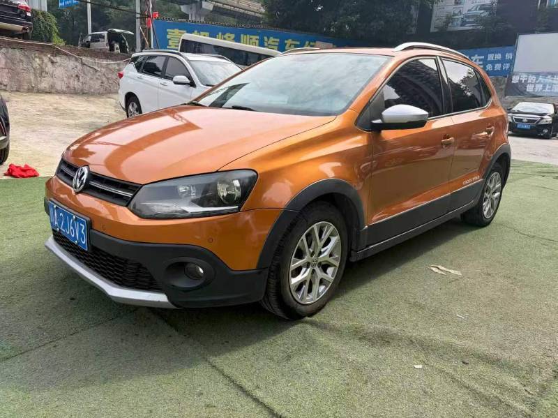 Volkswagen Polo 2015 صورة سيارة 