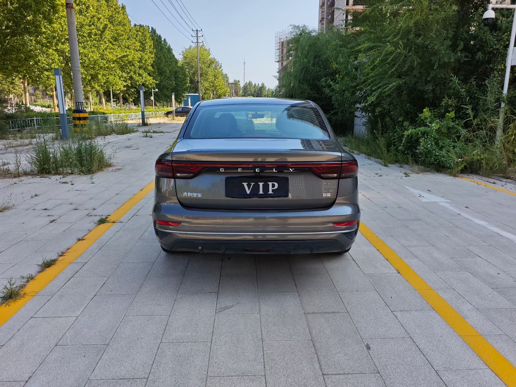 GEELY Emgrand 2023 car image #8
