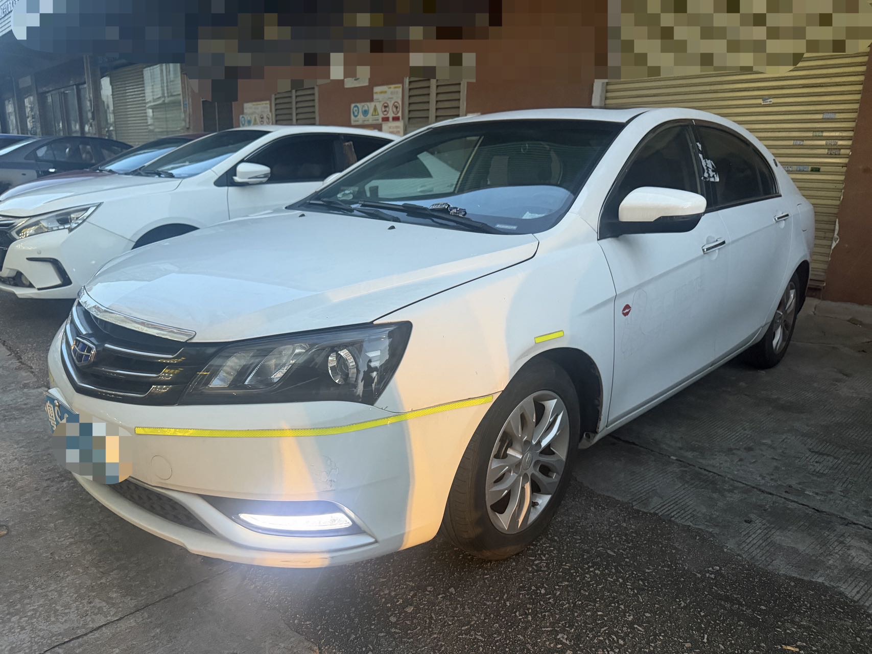 GEELY Emgrand 2015 GEELY Emgrand 2015 car image