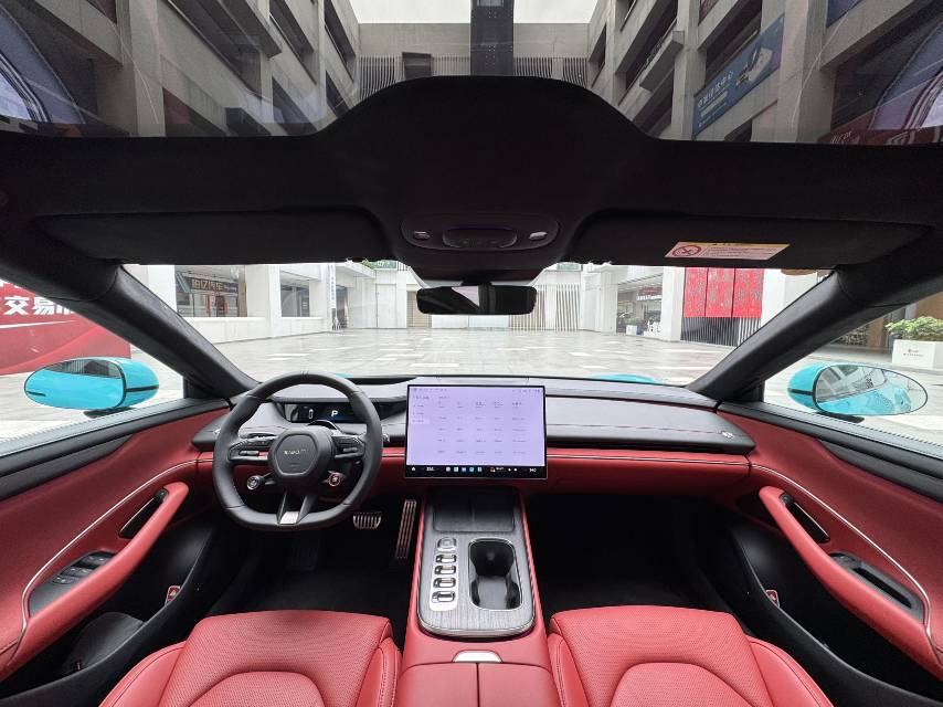 MI SU7 2025 car image #6