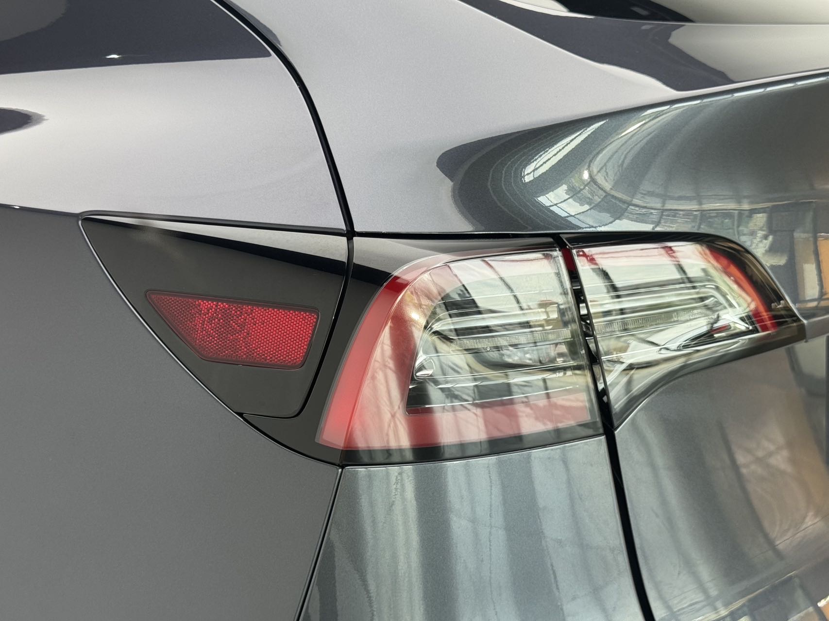 Tesla Model Y 2022 #20 Tesla Model Y 2022 car image #20