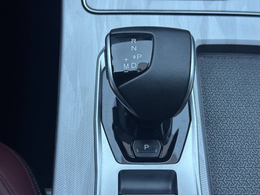 Jetour X70 PLUS 2023 #14 Jetour X70 PLUS 2023 car image #14