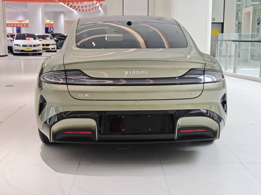 MI SU7 2025 car image #8