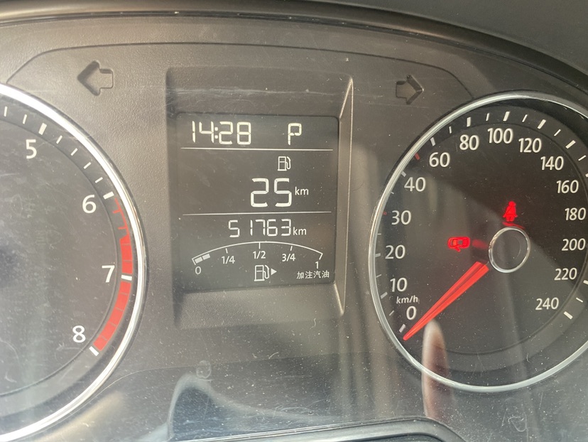 Volkswagen Polo 2016 #8 Volkswagen Polo 2016 car image #8
