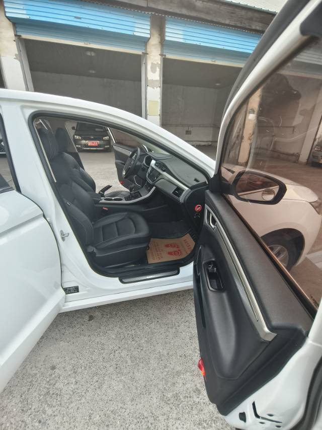 GEELY Emgrand GL 2017 #8 GEELY Emgrand GL 2017 car image #8