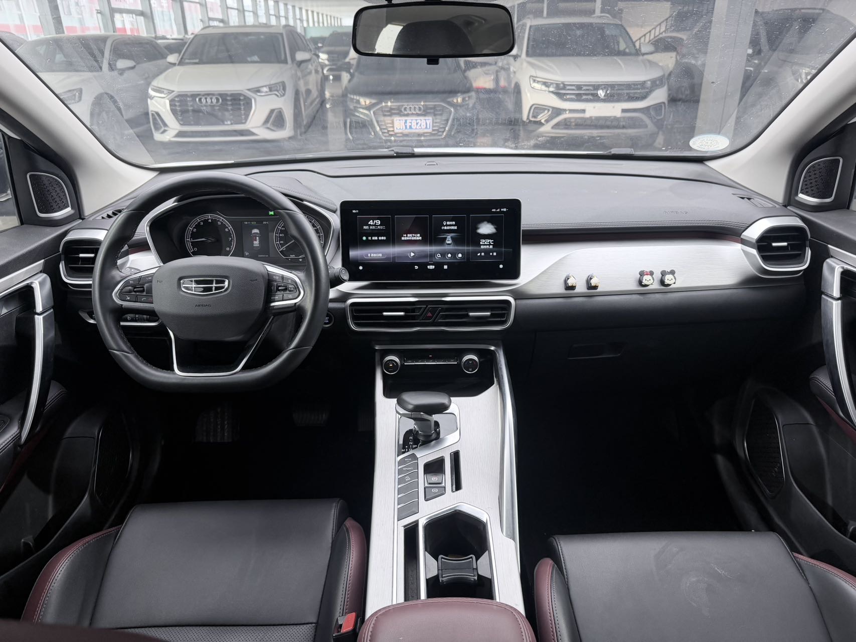 GEELY Coolray 2021 car image #7