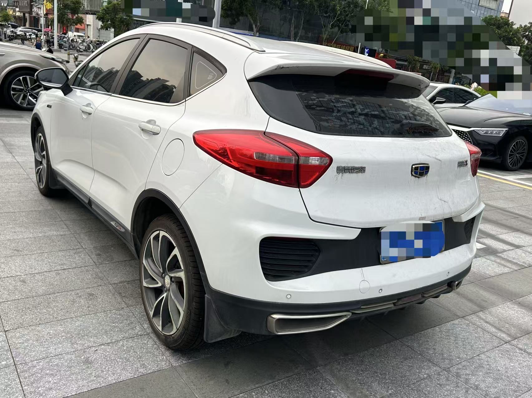 GEELY Emgrand GS 2018 car image #5