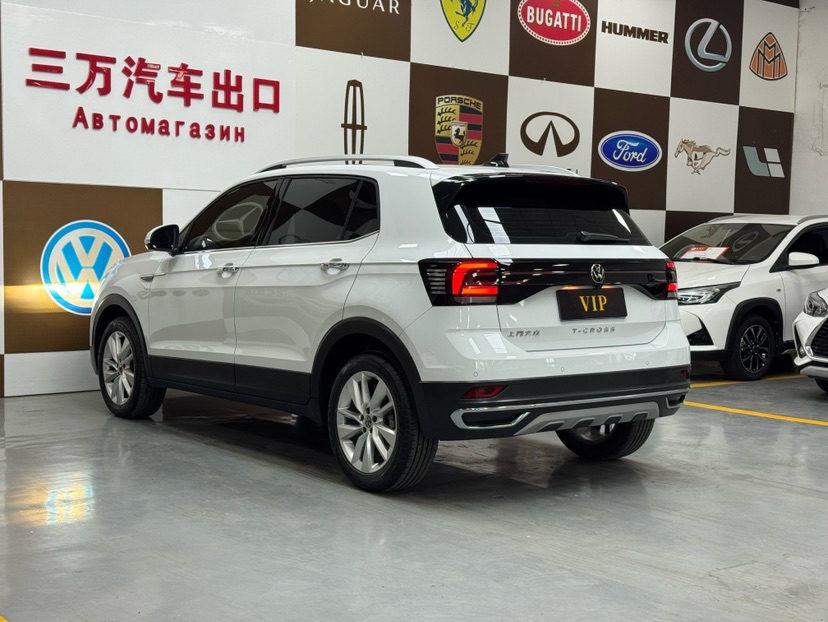 Volkswagen T-Cross 2023 #4 Volkswagen T-Cross 2023 car image #4