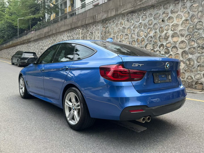 BMW 3 Series GT 2020 car image #9