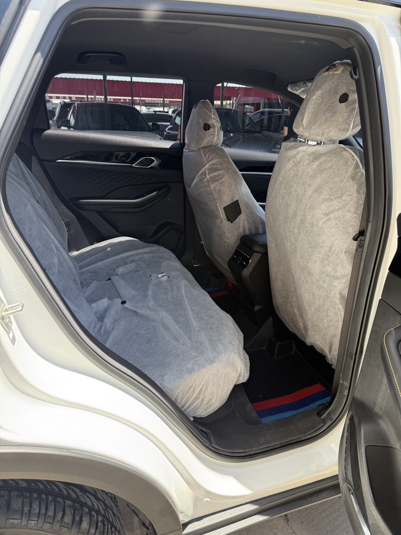 GEELY Coolray 2025 #7 GEELY Coolray 2025 car image #7