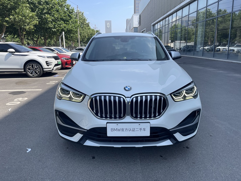 BMW X1 2021 #2 BMW X1 2021 car image #2