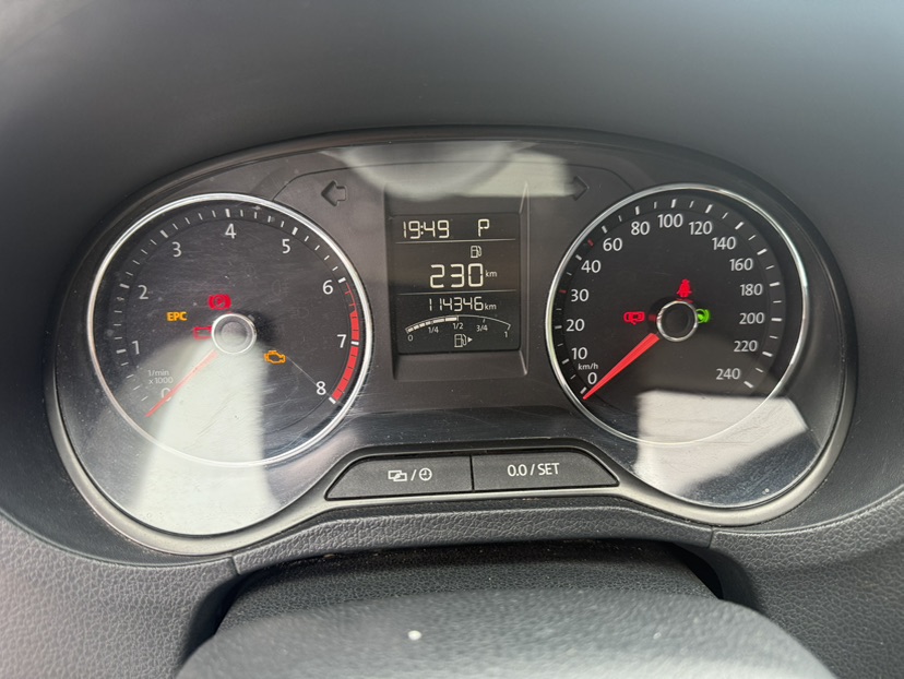 Volkswagen Polo 2019 car image #5