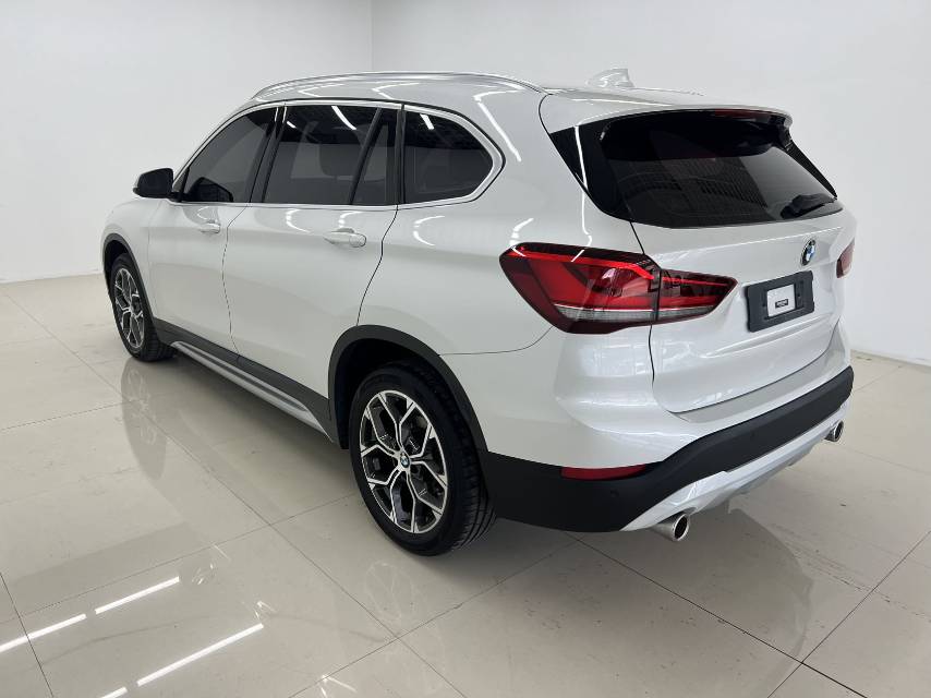 BMW X1 2022 #6 BMW X1 2022 car image #6