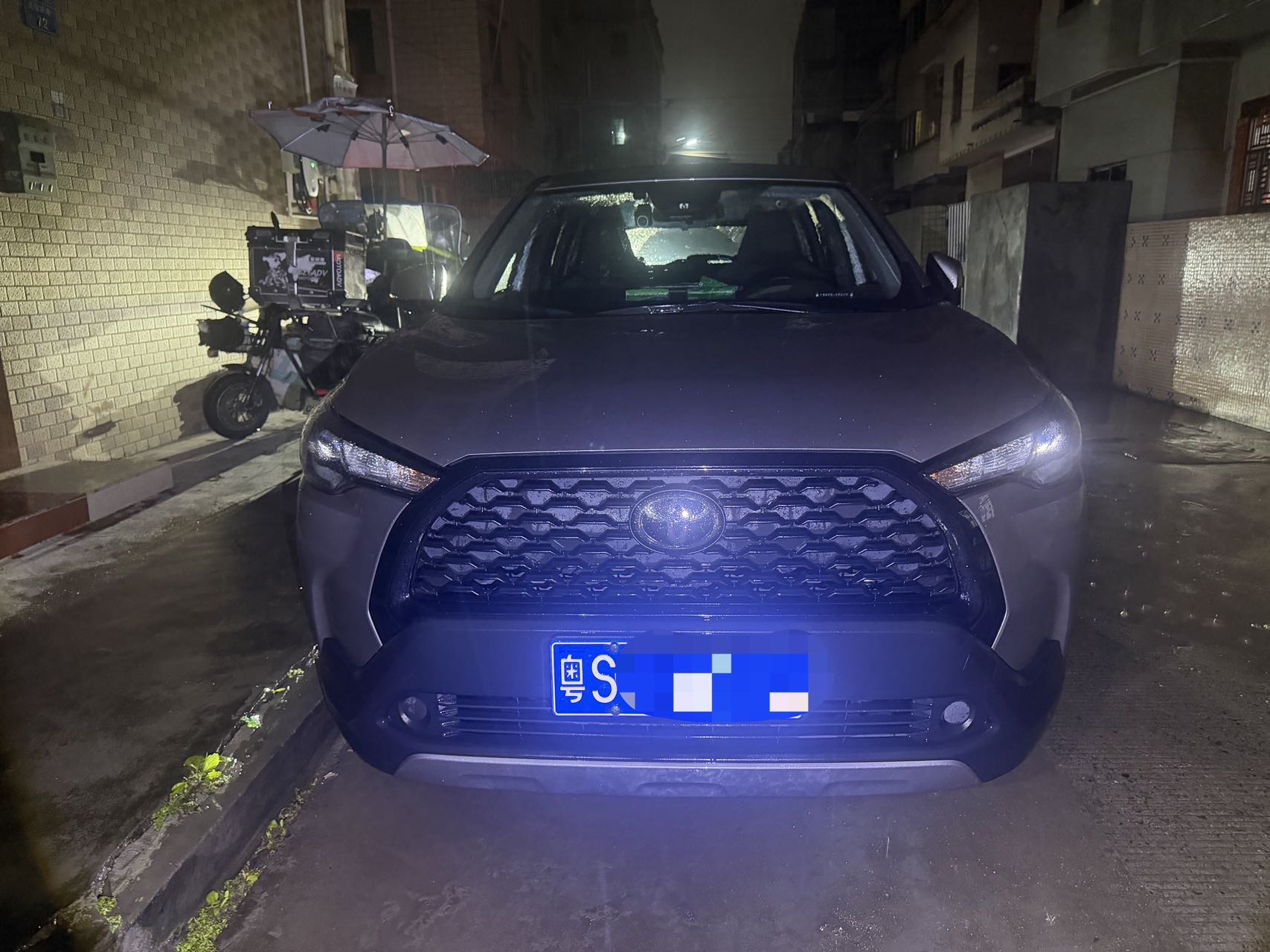 Toyota Corolla Cross 2025 immagine di auto #2