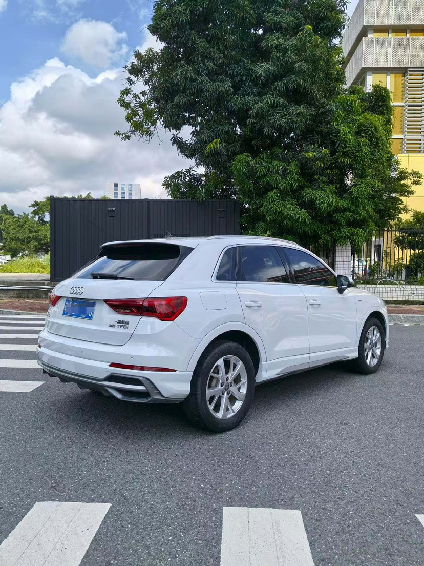 Audi Q3 2020 #8 Audi Q3 2020 car image #8