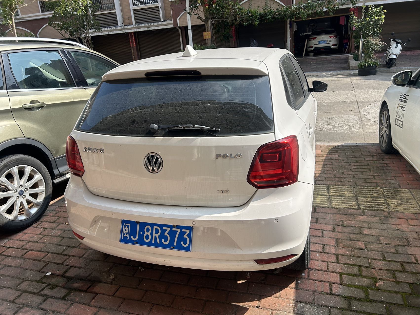 Volkswagen Polo 2016 car image #6