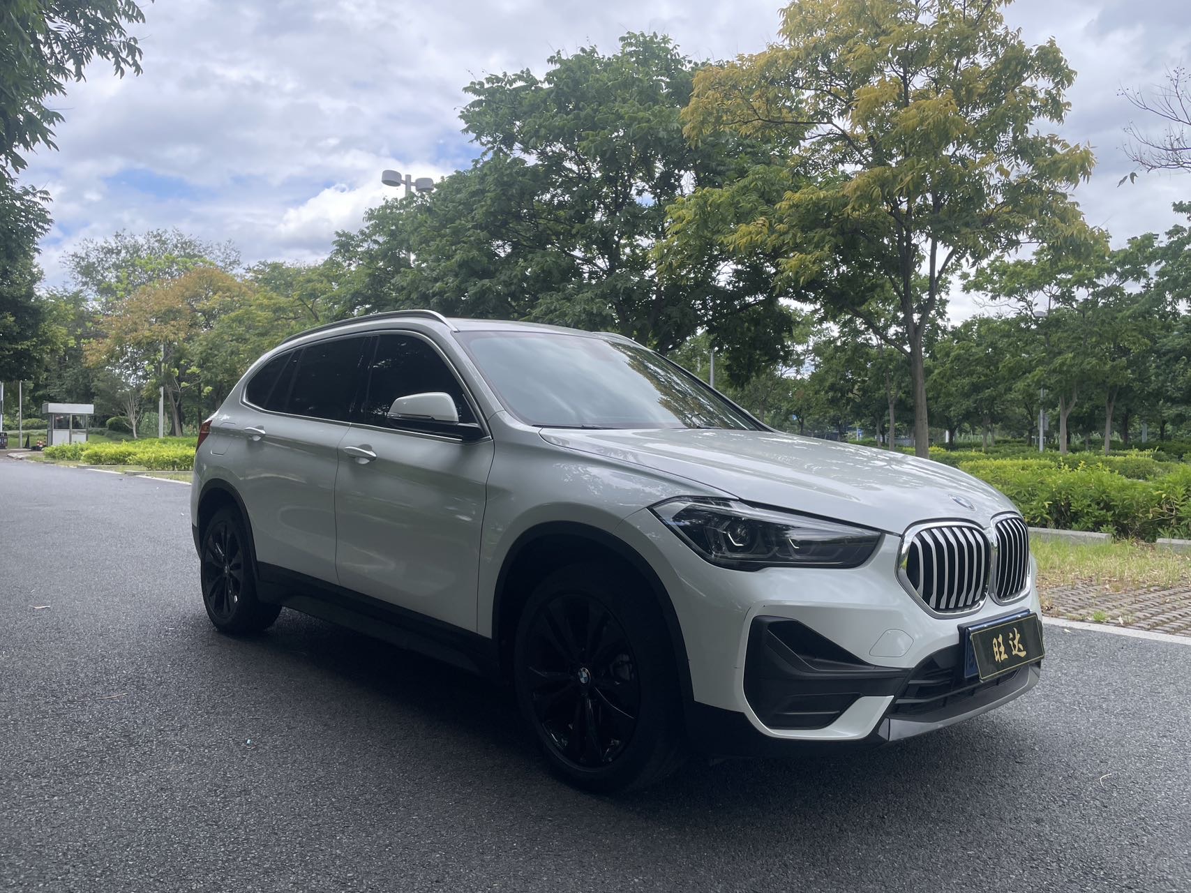 BMW X1 2021 car image #3