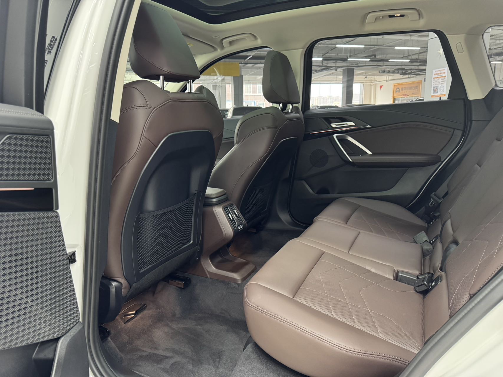 BMW X1 2023 car image #10
