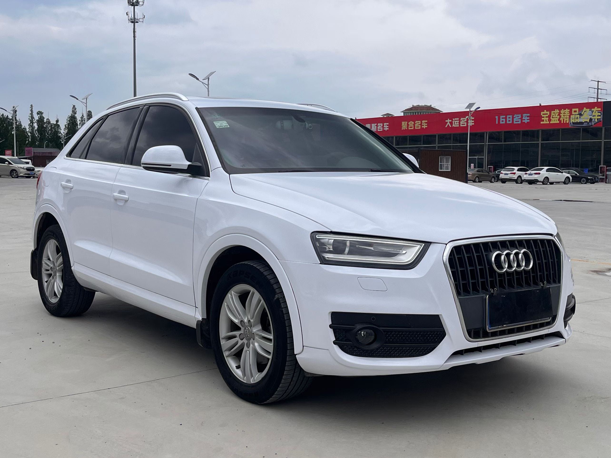 Audi Q3 2014 #2 Audi Q3 2014 car image #2