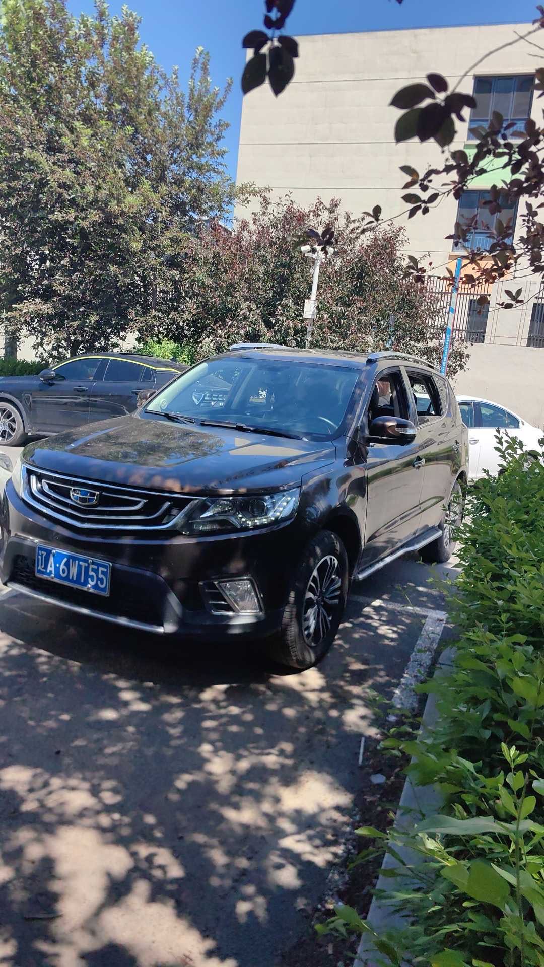 GEELY Vision X6 2017 car image 