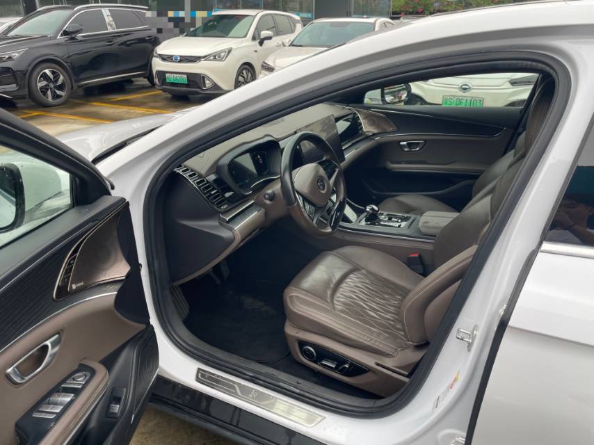 BYD Han 2021 #4 BYD Han 2021 car image #4