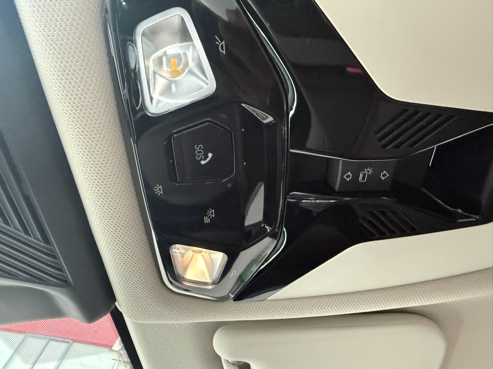 BMW X1 2023 car image #14