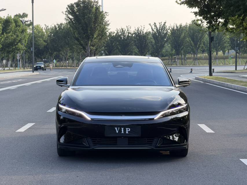 BYD Han 2023 car image #2
