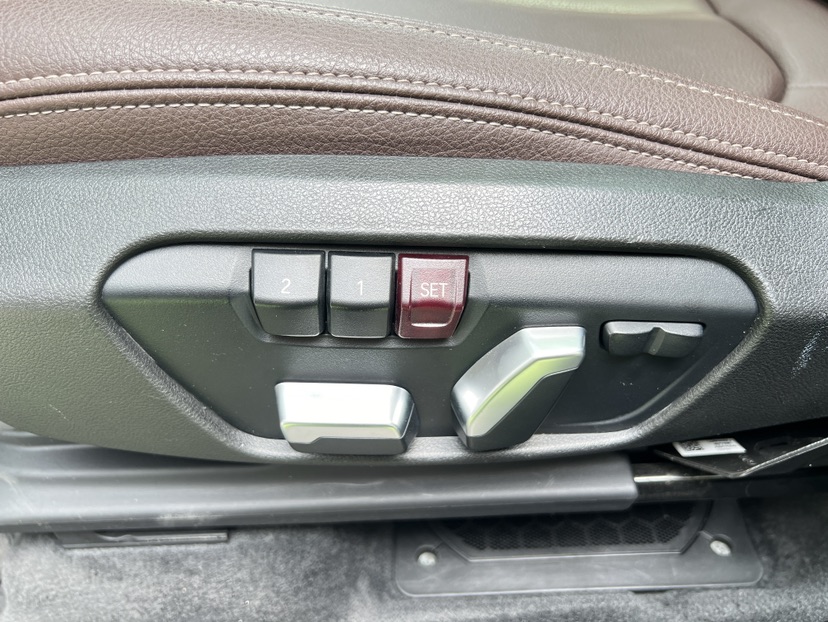 BMW X1 2022 car image #15