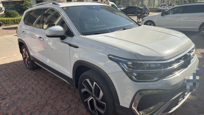 Volkswagen Tharu 2024 car image #3