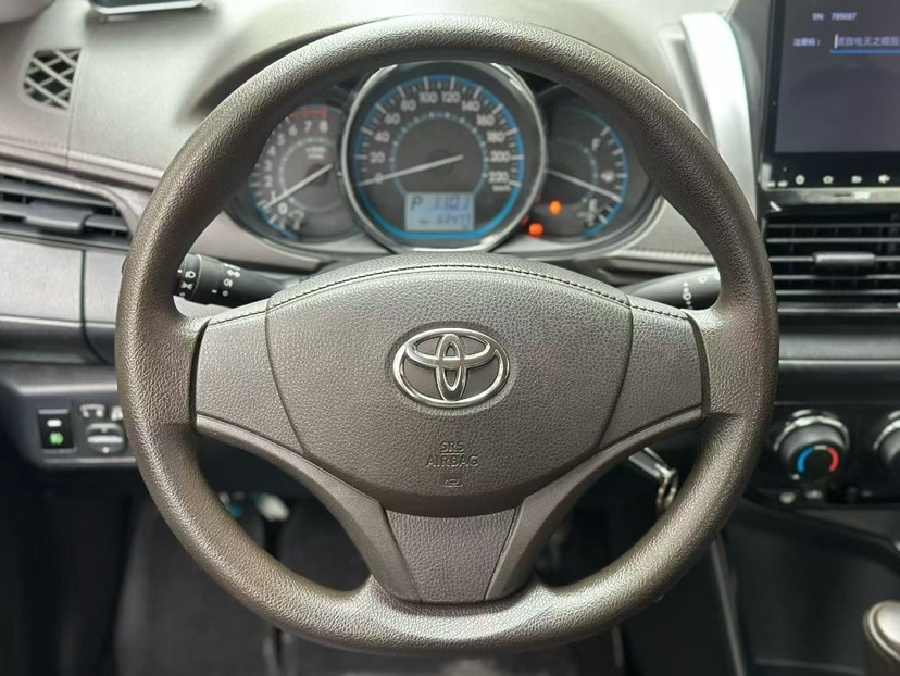 Toyota Vios 2015 #5 Toyota Vios 2015 car image #5