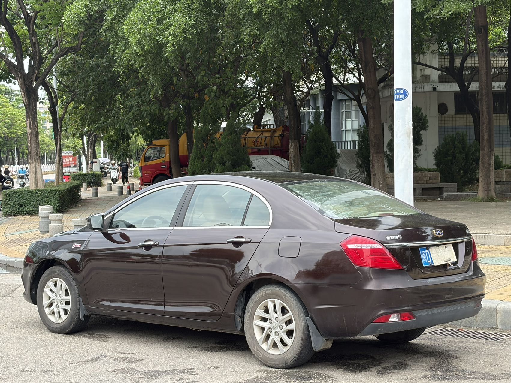 GEELY Emgrand 2017 #7 GEELY Emgrand 2017 car image #7