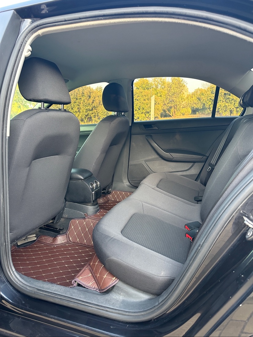 Volkswagen Santana 2013 car image #7