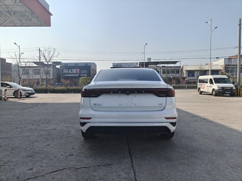 GEELY Emgrand 2024 car image #8