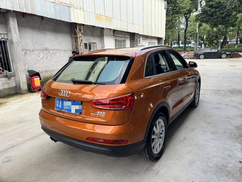 Audi Q3 2015 #4 Audi Q3 2015 car image #4