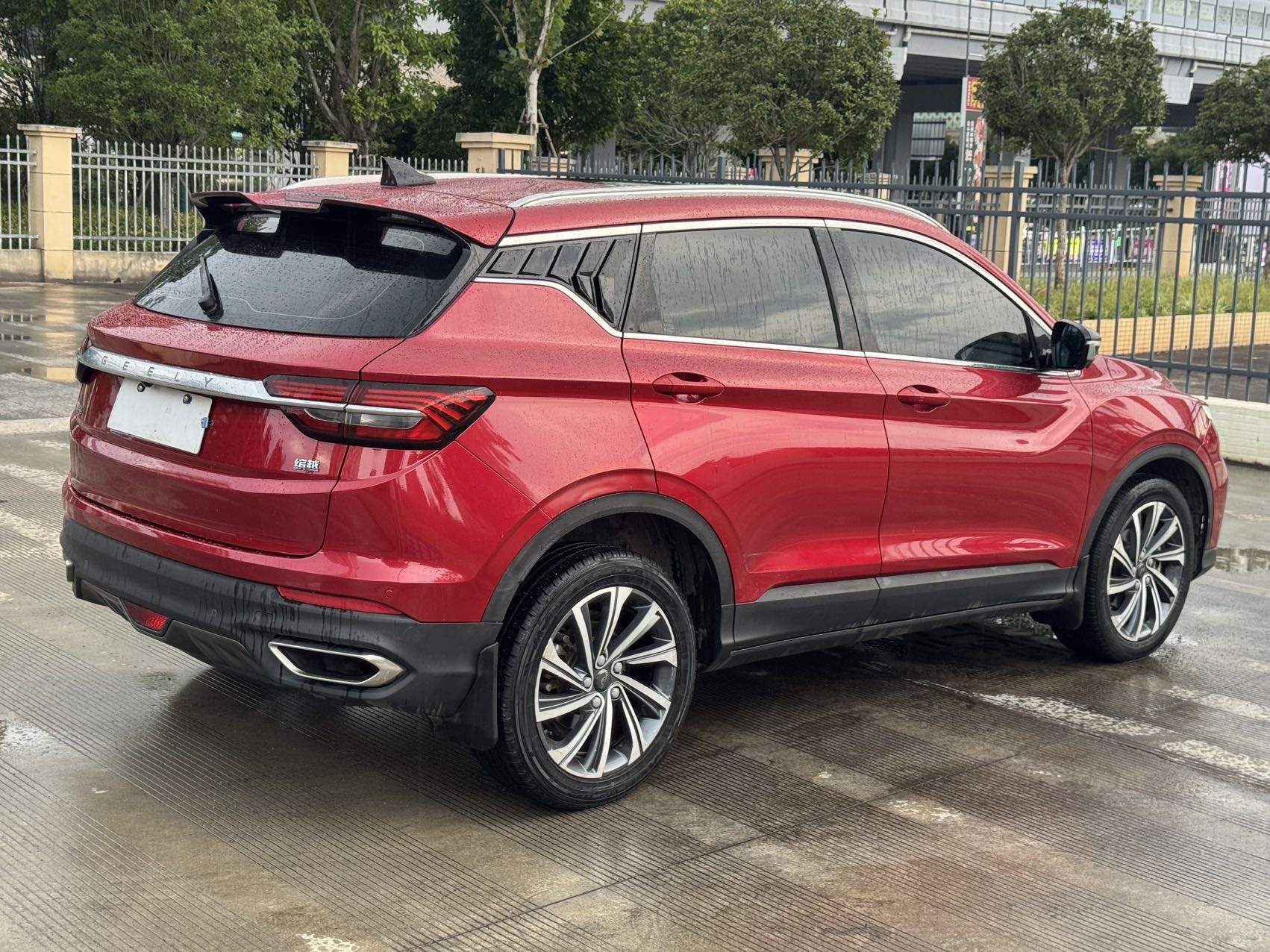 GEELY Coolray 2019 car image #10