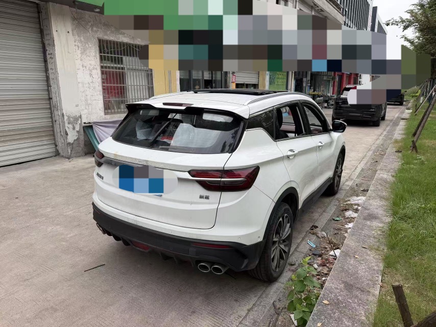 2019 car image #5