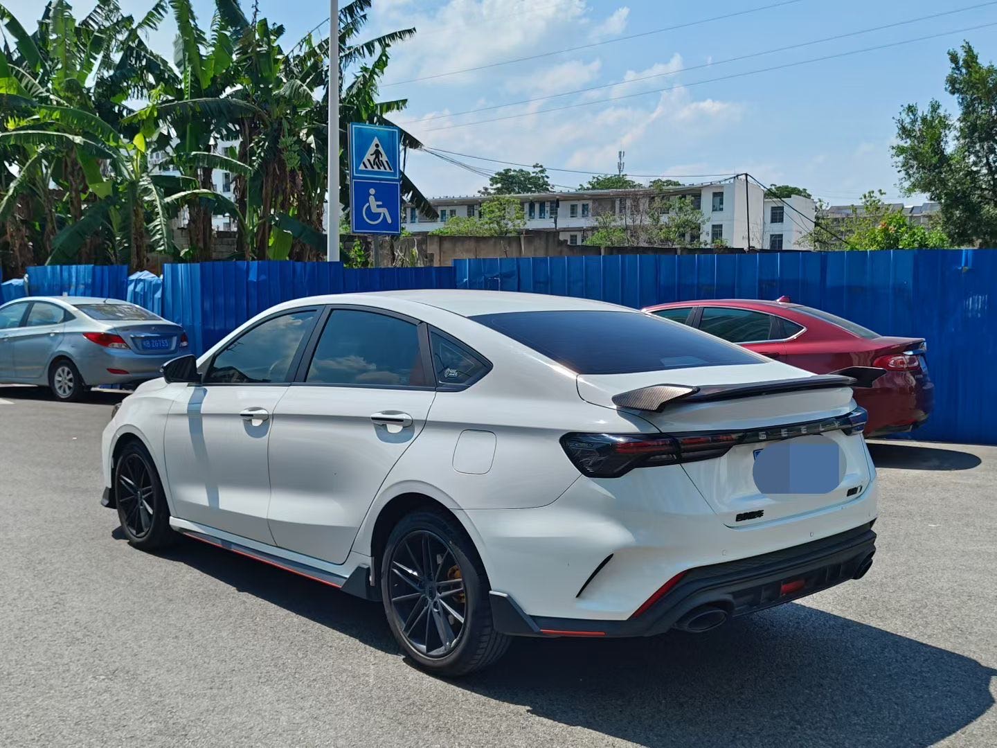 GEELY Binray 2022 car image #4